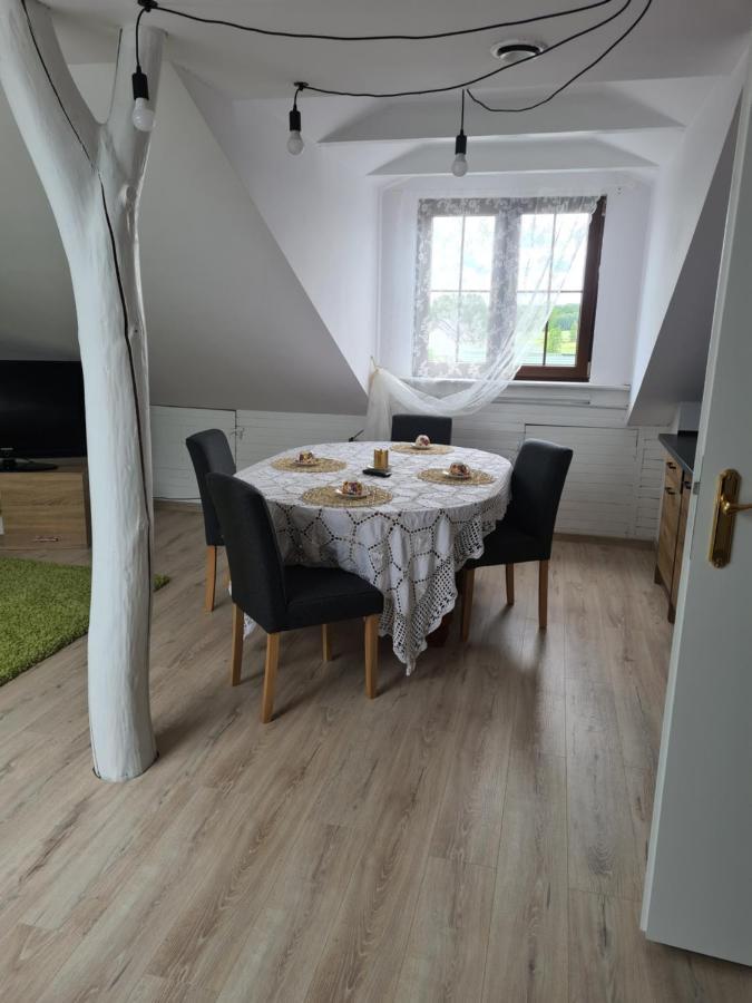 Dworek Sw.Antoniego Slawutowo Bagian luar foto